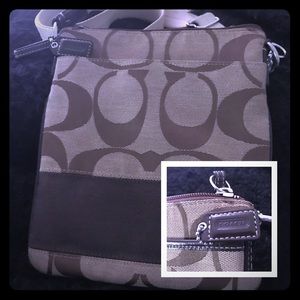 Coach- Crossbody Purse!